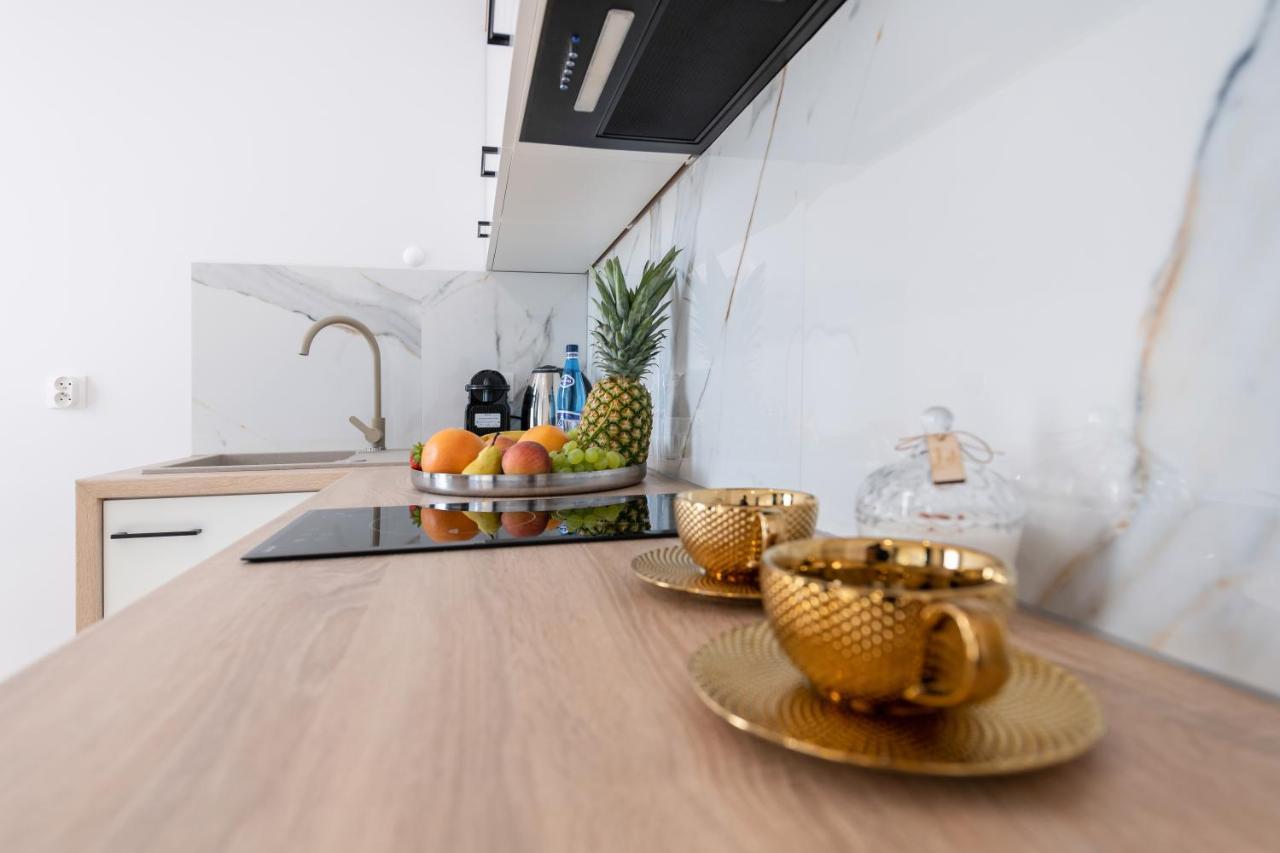 Centrum Iii Apartment *